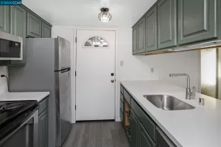 Photo #3: 41075032 Listing