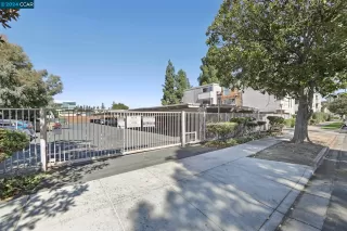 Photo #3: 41075039 Listing