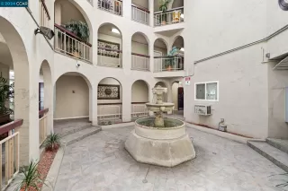 Photo #5: 41075039 Listing