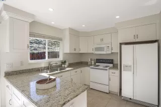 Photo #4: 41075085 Listing 