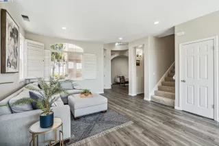 Photo #5: 41075191 Listing