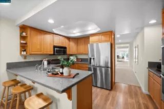 Photo #5: 41075223 Listing 