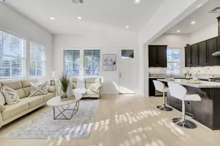 Photo #4: 41075236 Listing