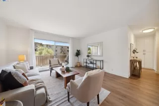 Photo #4: 41075278 Listing 