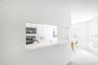 Photo #5: 41075317 Listing 