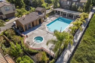 Photo #4: 41075393 Listing