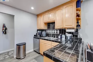 Photo #4: 41075503 Listing