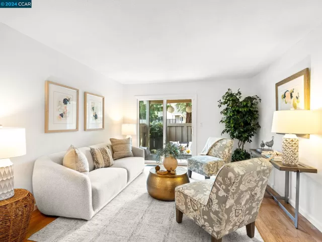 MLS: 41075552 Condo For Sale