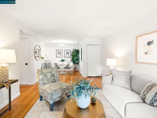 Photo #4: 41075552 Listing