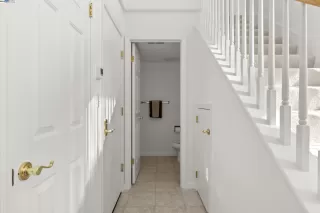 Photo #3: 41075636 Listing