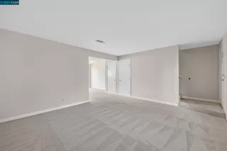 Photo #5: 41075696 Listing