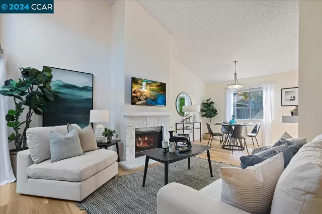 MLS: 41075724 Condo For Sale