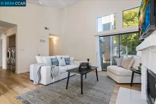 Photo #6: 41075724 Listing 