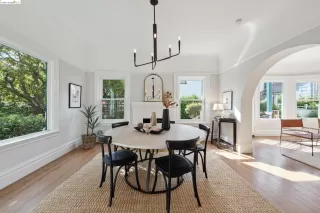 Photo #2: 41075827 Listing