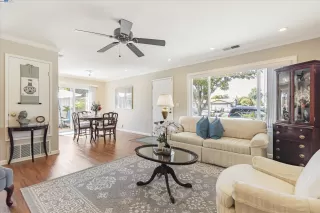 Photo #5: 41075859 Listing