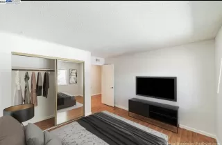 Photo #6: 41076072 Listing