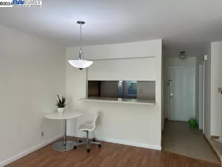 Photo #4: 41076236 Listing