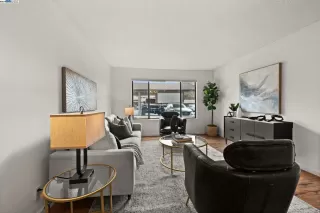 Photo #3: 41076261 Listing 