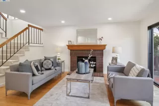 Photo #1: 41076403 Listing