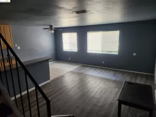 Photo #2: 41076422 Listing