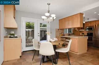 Photo #5: 41076567 Listing 