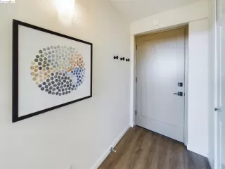 Photo #2: 41076589 Listing