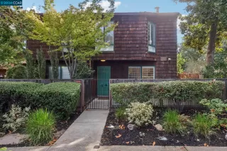 Click for more information on MLS # 41076838 : 2340 WESTCLIFFE LN # L More Details about MLS # 41076838 : 2340 WESTCLIFFE LN # L