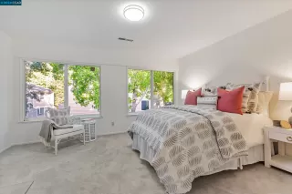 Photo #6: 41076852 Listing