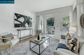 Photo #2: 41076905 Listing