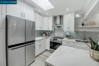 Photo #4: 41076943 Listing