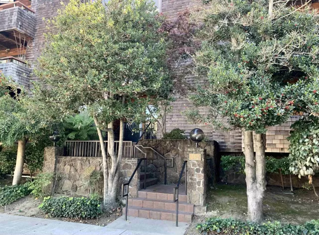 MLS: 41076956 Condo For Sale