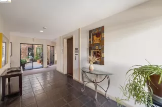 Photo #2: 41076956 Listing