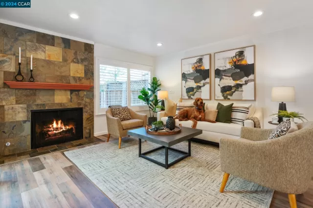 MLS: 41076975 Condo For Sale