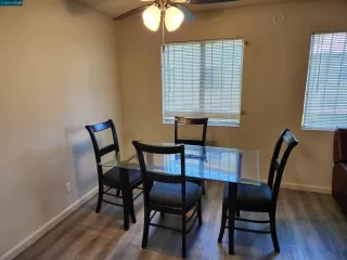 Photo #5: 41077006 Listing