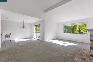 Photo #5: 41077080 Listing