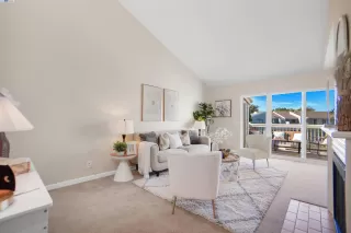 Photo #1: 41077165 Listing