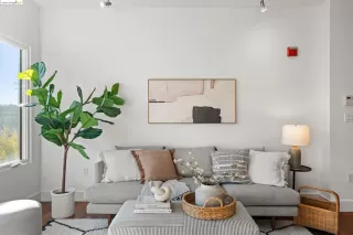 Photo #1: 41077310 Listing