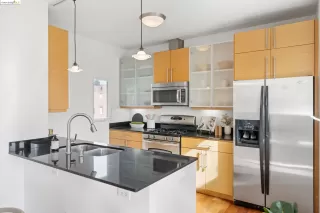 Photo #6: 41077310 Listing