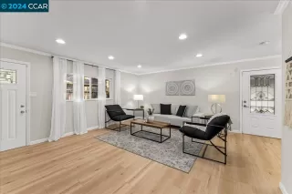 Photo #5: 41077407 Listing 