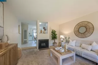 Photo #2: 41077435 Listing