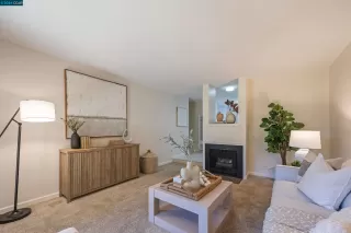 Photo #3: 41077435 Listing