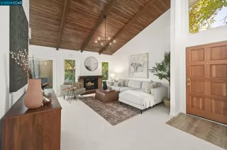 Photo #1: 41077437 Listing