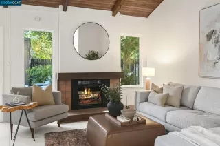 Photo #4: 41077437 Listing