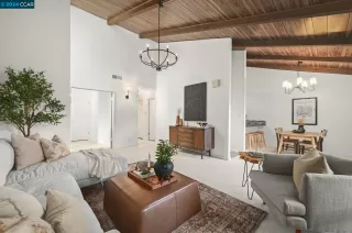 Photo #5: 41077437 Listing