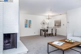 Photo #4: 41077460 Listing