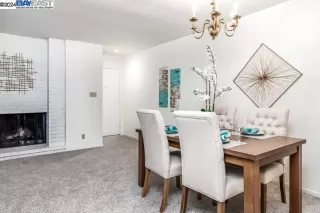 Photo #5: 41077460 Listing