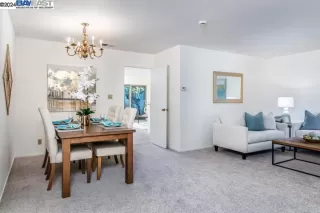 Photo #6: 41077460 Listing