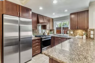 Photo #5: 41077468 Listing