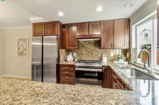 Photo #6: 41077468 Listing