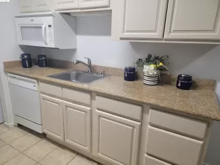 Photo #2: 41077469 Listing